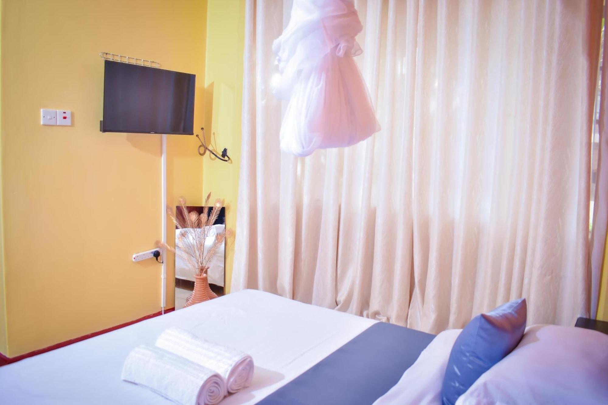 Madini Furnished Apartment 1 Near Jkia Sgr Nairobi Exteriör bild
